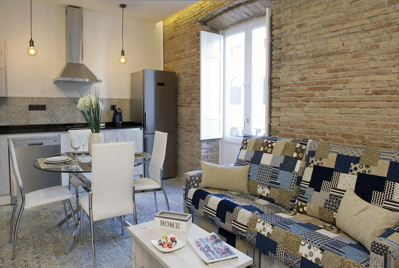 Aurea Granada Suites